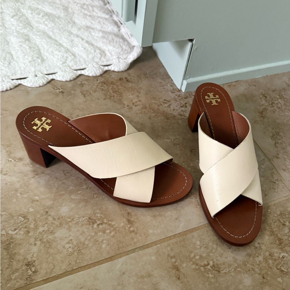 Tory Burch Cream Cross-Strap Leather Block Heeled Sandals